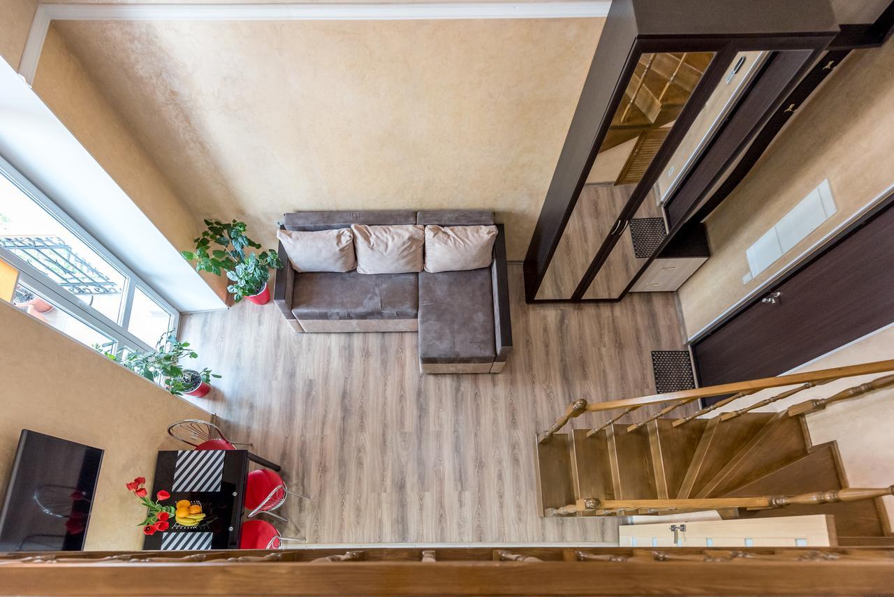 Studio Apartment In Center Of Odesa エクステリア 写真